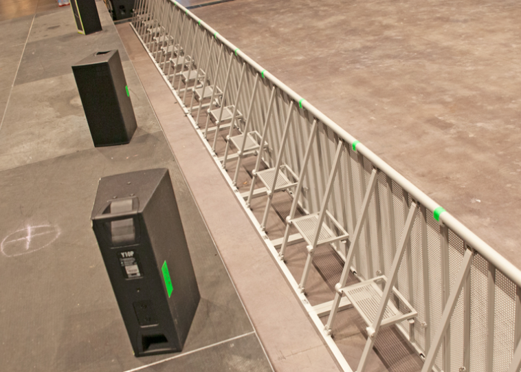 Concert Stage Barricade | Best Prices | SONCO